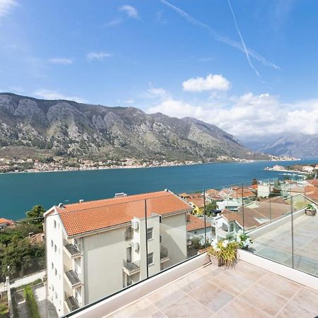De Lux Apartments Sirena Kotor Exterior photo